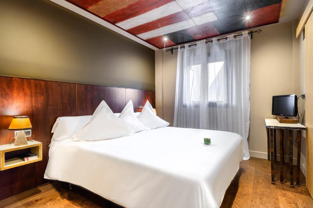 Hotel La Casuena Lanuza